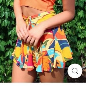 Tropical print skort